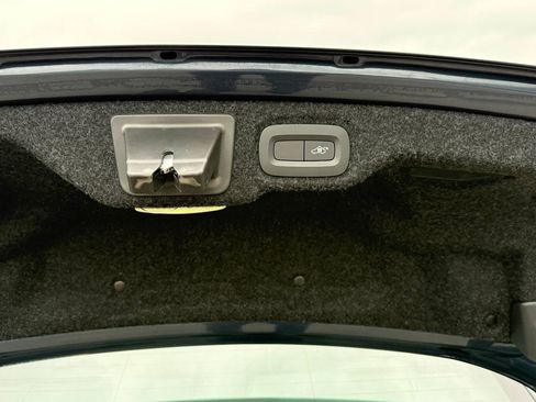 Used 2019 Volvo S60 T5 R-Design FWD image 50
