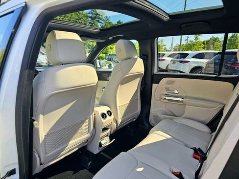 New 2026 Mercedes-Benz GLB 250 4MATIC image 22