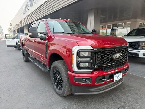 New 2026 Ford F350 Lariat w/ Black Appearance Package AWD/4WD image 1