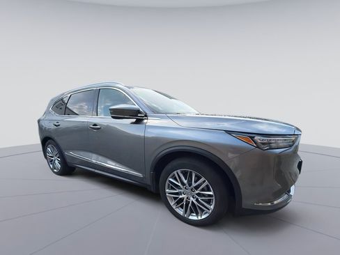 Used 2023 Acura MDX SH-AWD w/ Advance Package image 2