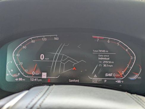 Used 2022 BMW 740i w/ Premium Package RWD image 11