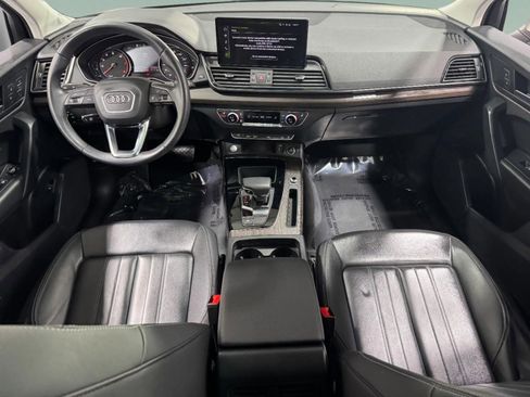 Certified 2023 Audi Q5 Premium w/ Convenience Package image 12
