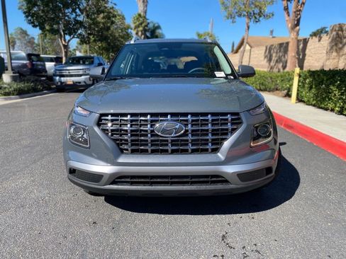 Certified 2026 Hyundai Venue SEL image 3