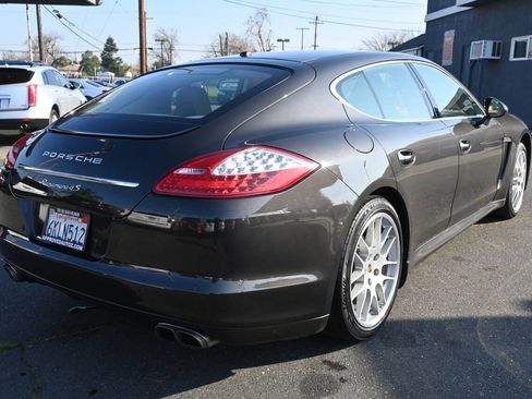 Used 2010 Porsche Panamera 4S AWD/4WD image 5