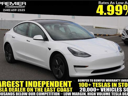 Used 2023 Tesla Model 3 Standard Range image 1