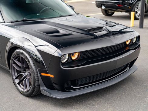 Used 2019 Dodge Challenger R/T Scat Pack w/ Widebody Package RWD image 6