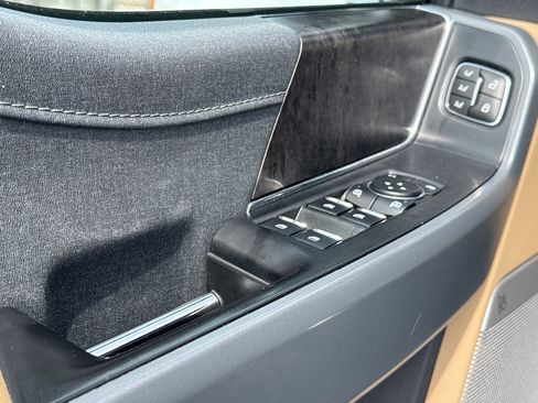 Used 2023 Ford F150 Lariat image 14