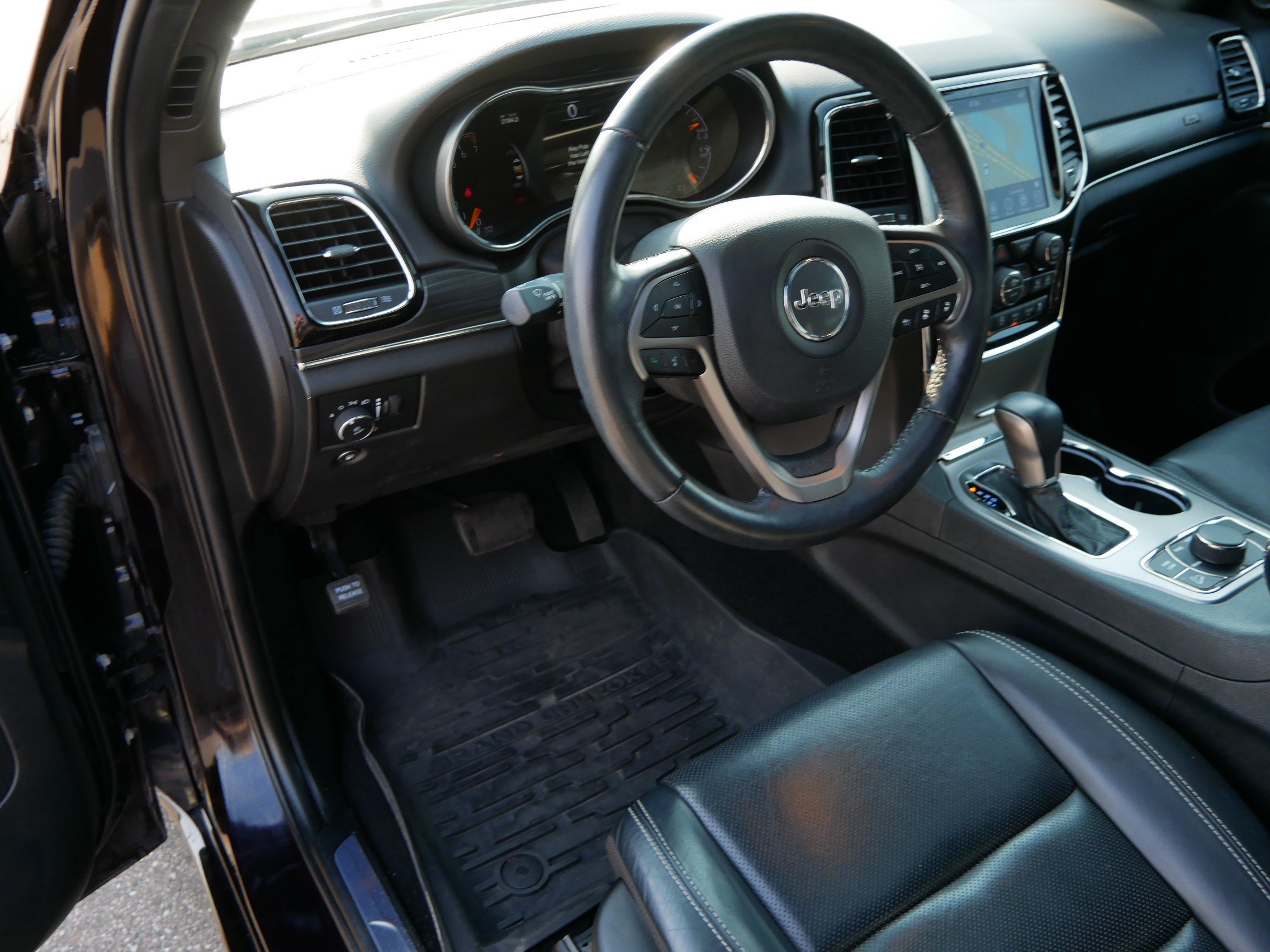 Certified 2021 Jeep Grand Cherokee Limited w/ Quick Order Package 28K 80th AWD/4WD image 20