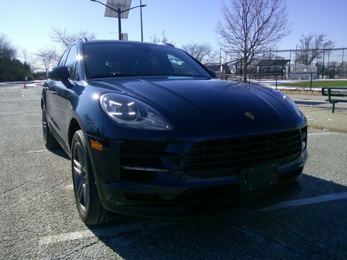 Used 2020 Porsche Macan S image 54