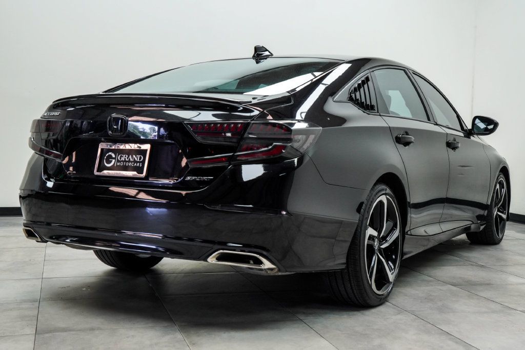 Used 2019 Honda Accord Sport image 13