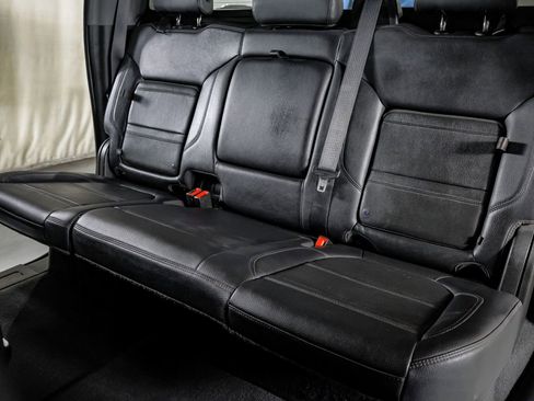 Used 2022 GMC Sierra 3500 Denali AWD/4WD image 34