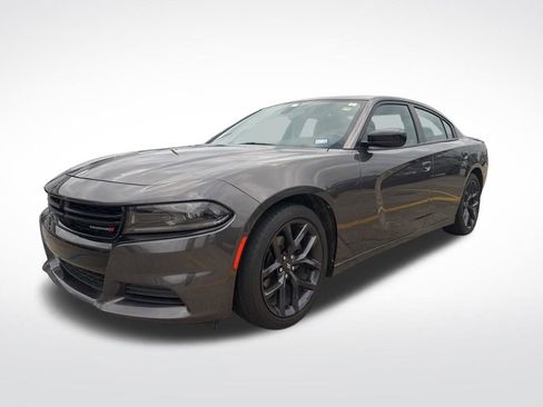 Used 2023 Dodge Charger SXT w/ Blacktop Package image 3