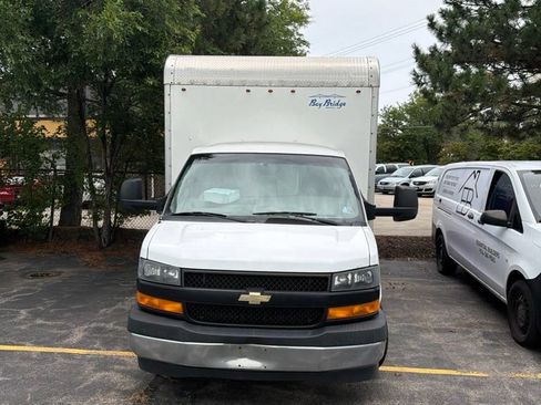 Used 2018 Chevrolet Express 3500 Extended w/ Power Convenience Package RWD image 1