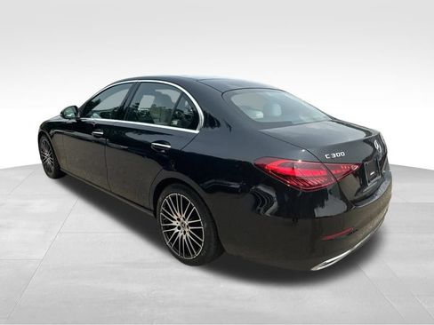 Used 2023 Mercedes-Benz C 300 4MATIC Sedan image 3