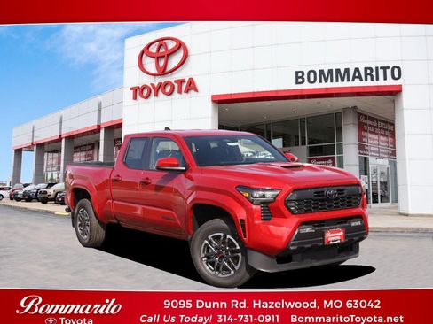 Used 2026 Toyota Tacoma TRD Sport AWD/4WD image 1