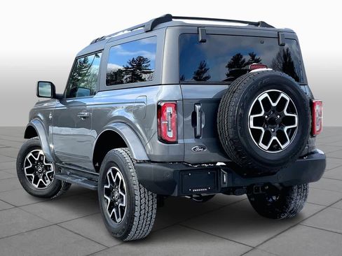 Used 2022 Ford Bronco Outer Banks image 10