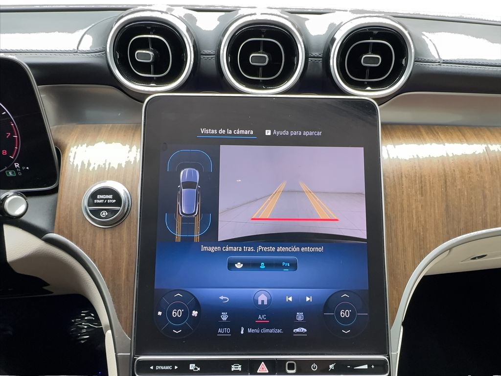 Used 2024 Mercedes-Benz GLC 300 4MATIC image 55