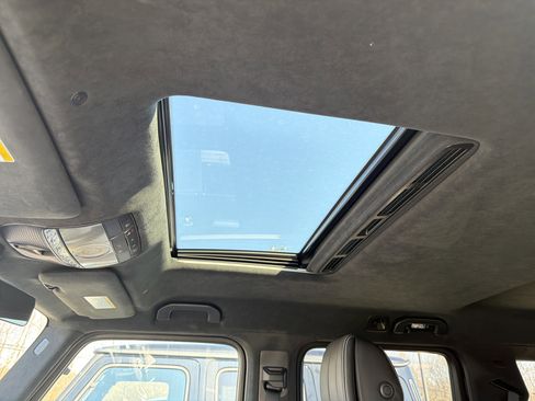 Used 2024 Mercedes-Benz G 63 AMG 4MATIC image 27