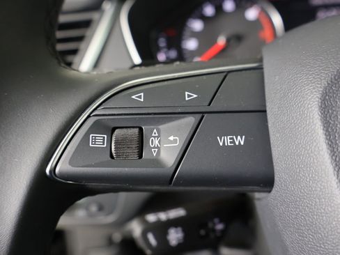 Used 2023 Audi Q5 2.0T Premium image 28