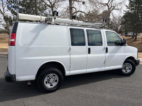 Used 2013 Chevrolet Express 2500 image 4