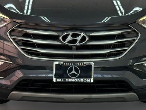 Used 2018 Hyundai Santa Fe Sport FWD image 20
