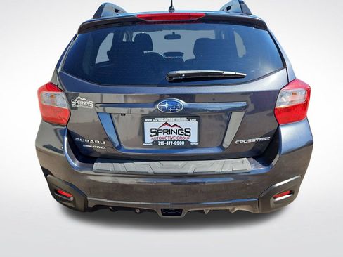 Used 2017 Subaru Crosstrek 2.0i Premium AWD/4WD image 4