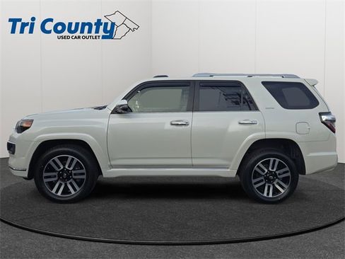 Certified 2023 Toyota 4Runner Limited image 5
