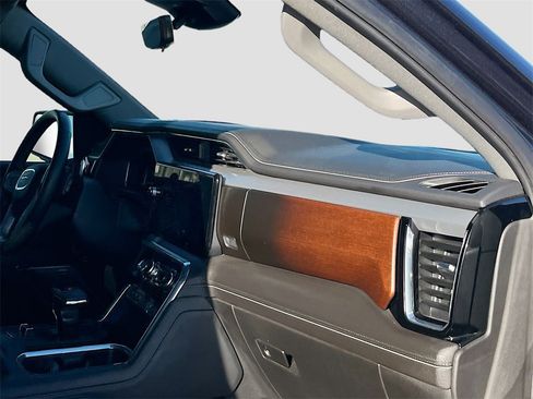 Used 2024 GMC Sierra 1500 Denali w/ Denali Reserve Package image 31