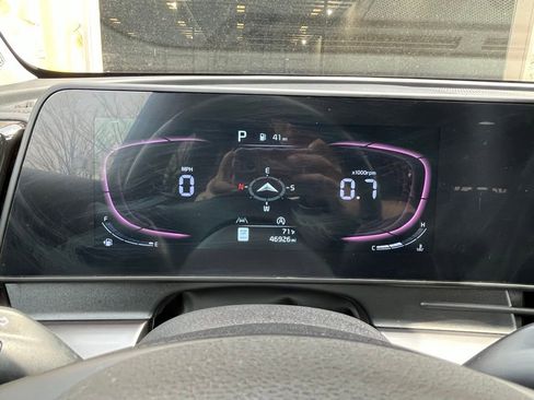 Used 2023 Kia Sportage EX image 28