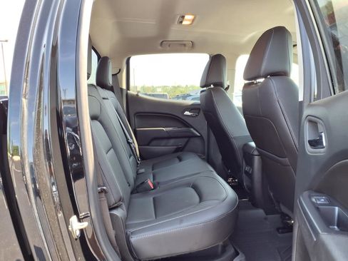 Used 2022 Chevrolet Colorado ZR2 AWD/4WD image 23