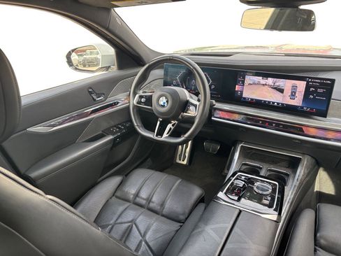 Certified 2023 BMW 760i xDrive image 26