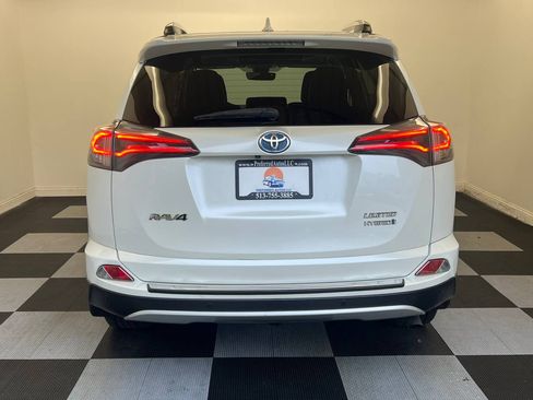 Used 2016 Toyota RAV4 Limited image 5
