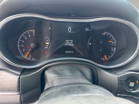 Used 2020 Jeep Grand Cherokee Limited w/ Luxury Group II AWD/4WD image 26