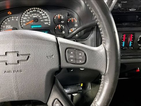 Used 2004 Chevrolet Silverado 1500 4x4 Crew Cab image 13
