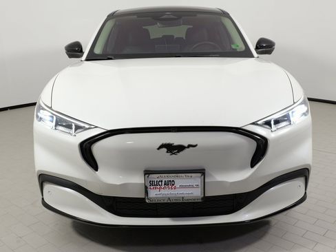 Used 2022 Ford Mustang Mach-E Premium image 5