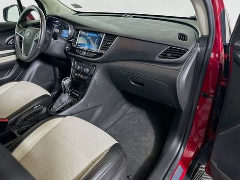 Used 2019 Buick Encore Preferred FWD image 27