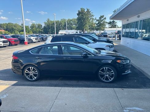 Used 2017 Ford Fusion Titanium FWD image 4