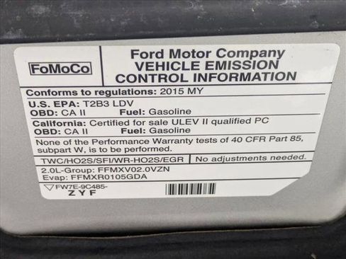 Used 2015 Ford Fusion SE image 22