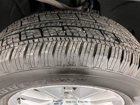 Used 2022 Chevrolet Silverado 1500 Custom image 18