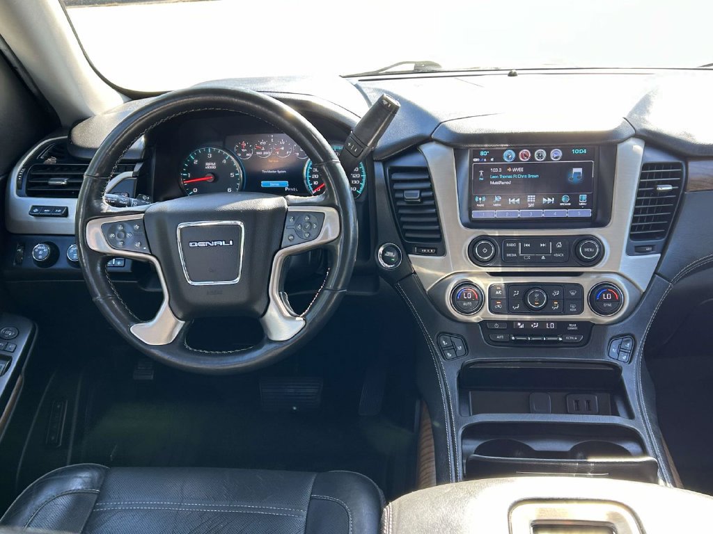Used 2020 GMC Yukon XL Denali AWD/4WD image 14