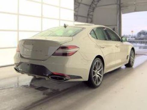 Used 2025 Genesis G70 2.5T AWD/4WD image 4
