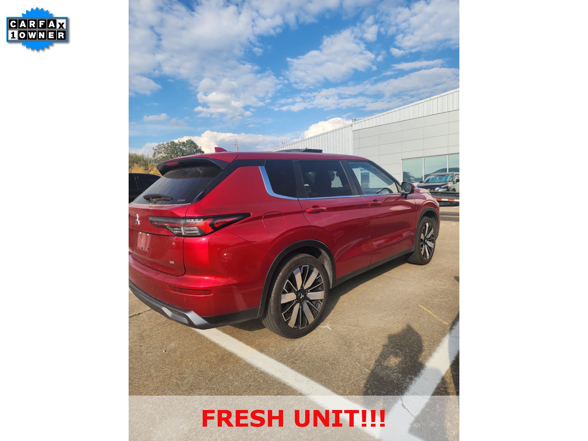 Used 2025 Mitsubishi Outlander SE AWD/4WD image 6