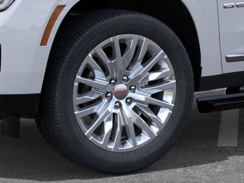 New 2026 GMC Yukon XL Denali w/ Denali Reserve Package AWD/4WD image 9