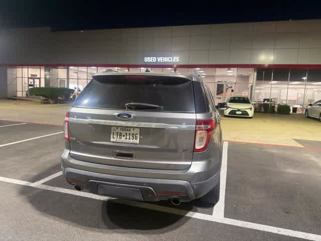 Used 2014 Ford Explorer XLT w/ Equipment Group 202A FWD image 19