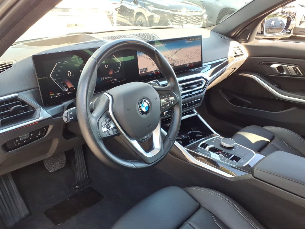 Used 2023 BMW 330i xDrive Sedan w/ Premium Package AWD/4WD image 13