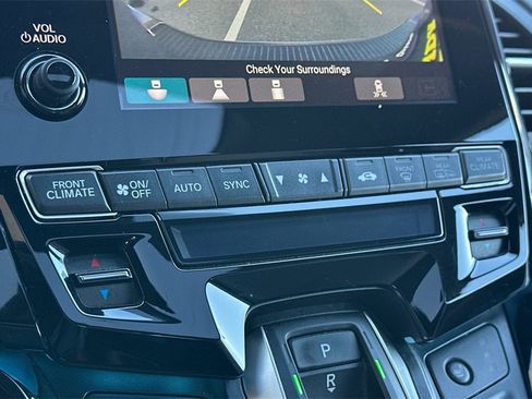 Used 2022 Honda Odyssey Touring image 22