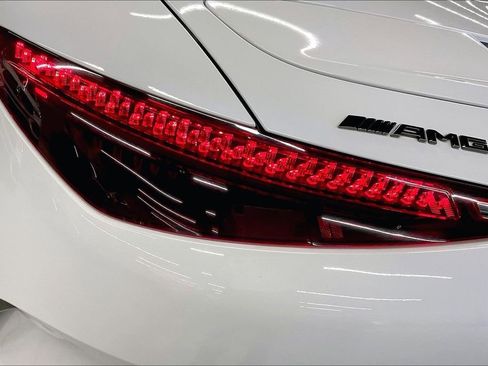 Certified 2022 Mercedes-Benz SL 63 AMG 4MATIC image 24