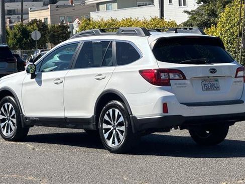 Used 2016 Subaru Outback 2.5i Limited w/ Protection Package #2 AWD/4WD image 5