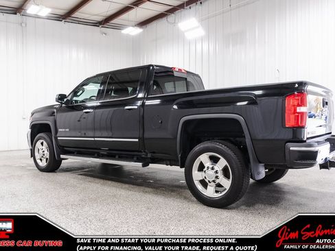 Used 2016 GMC Sierra 2500 SLT w/ Suspension Package, Off-Road image 4