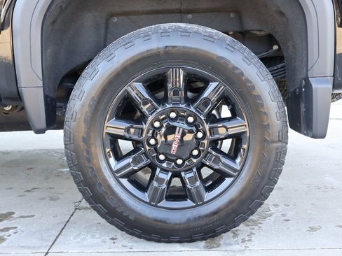 Used 2024 GMC Sierra 3500 AT4 w/ AT4 Preferred Package image 52